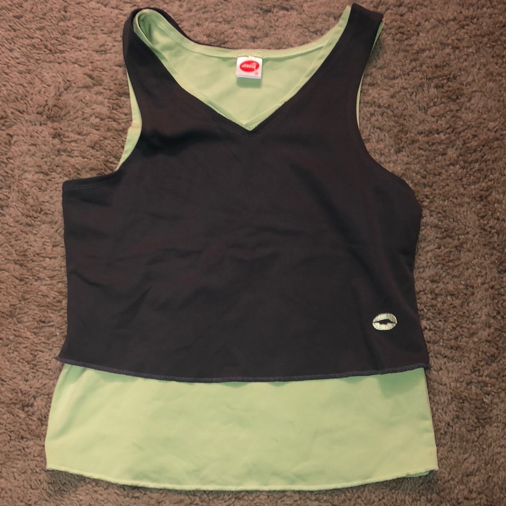 Avia Tank